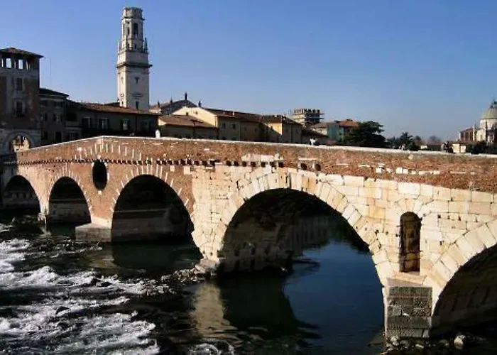 Residenza Piazzetta Gæstehus Verona